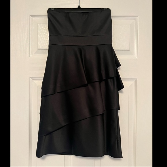 White House Black Market Black Satin Cocktail Dress: Size 0 - Picture 2 of 2
